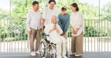 親が老人ホームに